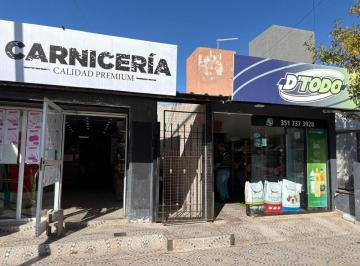 Fondo de comercio de 2 ambientes, Córdoba · En Venta | Propiedad Comercial con Dos Fondos de Comercio y Renta Activa