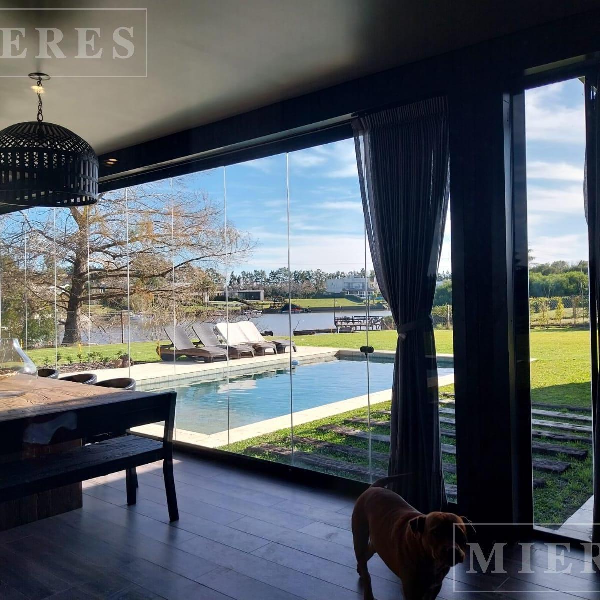 Casa en Venta a La Laguna en Santa Catalina, Villanueva.