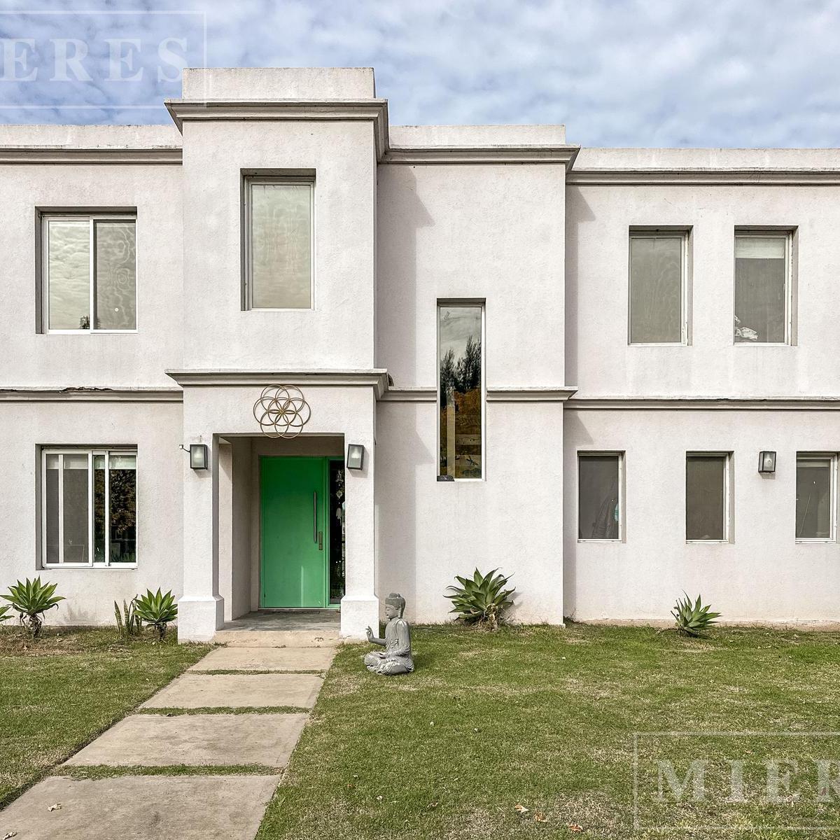Casa en Venta en Barrio Santa Teresa, Villanueva