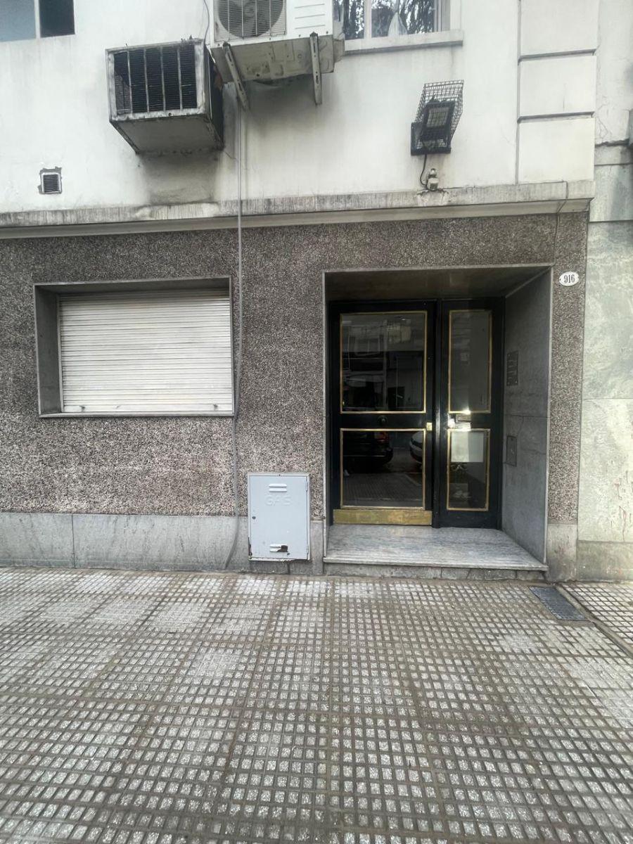 Avenida Avellaneda 916
