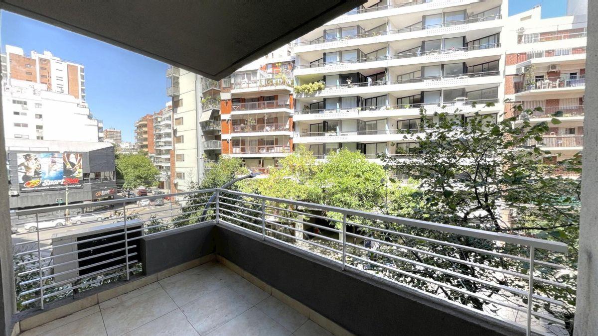 Avenida Ricardo Balbin &amp; Avenida Olazábal
