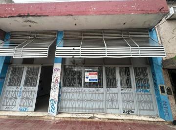 Local comercial · 284m² · 1 Cochera · Venta de Propiedad con Locales en Calle Urquiza 68