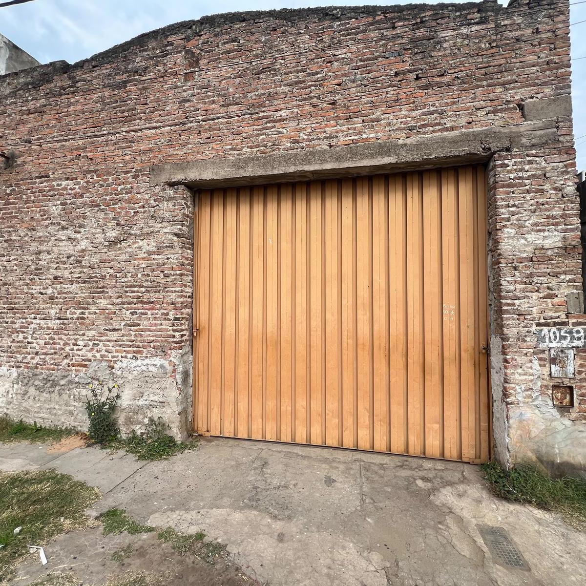 Paulov al 1000, Sarmiento, Rosario