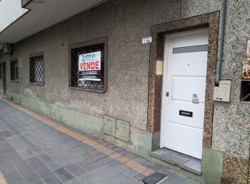 PH de 3 ambientes, Lanús · Departamento de 3 Ambientes en Planta Baja