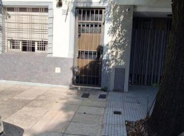 PH de 2 ambientes, Mataderos · PH en Venta en Mataderos
