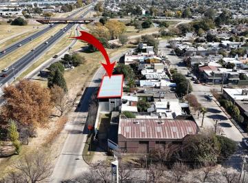 Bodega-Galpón · 265m² · Galpon en Alquiler Sobre Circunvalacion
