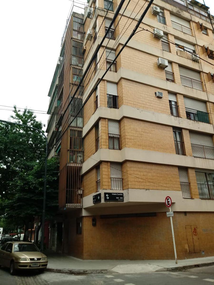 Rojas 473