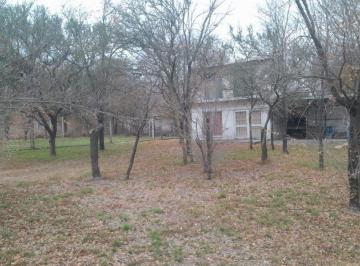 Casa de 4 ambientes, Cosquín · Cosquin a 500 m del Rio Tres Lotes de 400 M.2 Contiguos con Casa y Cochera