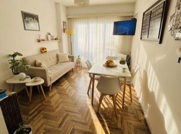 Departamento de 3 ambientes, Villa Crespo · Hermoso 3 Ambientes - Excelente Ubicacion - Muy Luminoso - Balcon C/frente