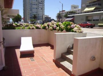 Departamento · 62m² · 4 Ambientes · 1 Cochera · Departamento en Venta en Punta del Este