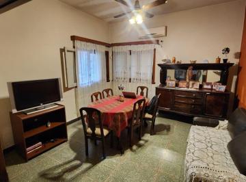 MCZ-MCZ-987_2 · Alquiler de Casa 5 Ambientes en Caseros