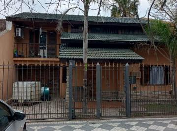 Casa de 5 ambientes, Esteban Echeverría · Venta Chalet 5amb Centro Monte Grande