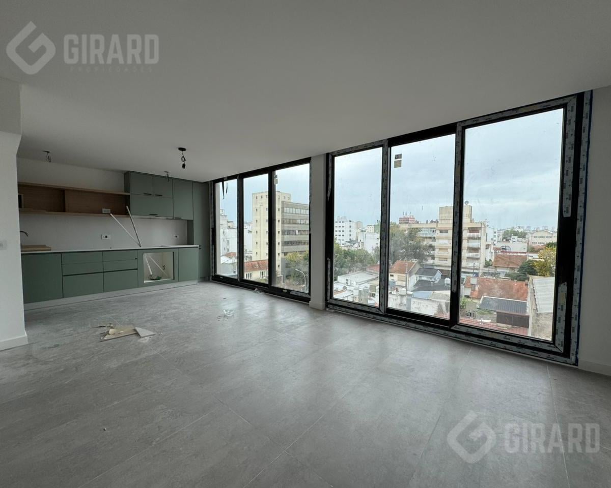 Piso 4 - Unidad 401 - Hipolito Yrigoyen al 3000