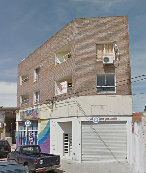 Av. Juan Domingo Peron al 1700