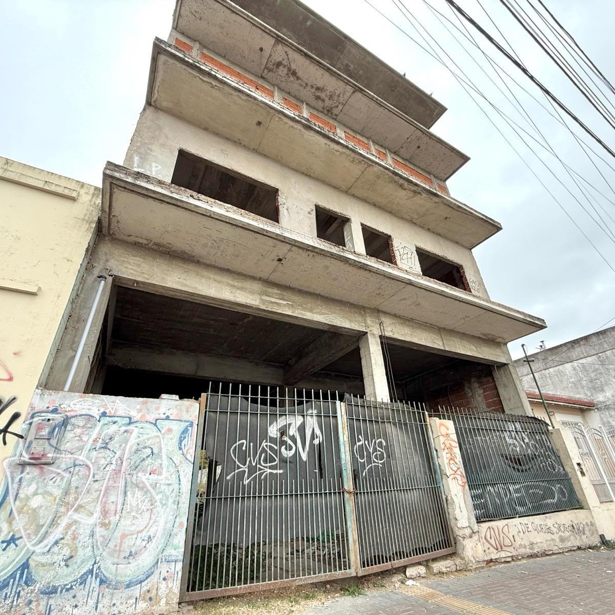 Av. 14 al 3100, Berazategui, Berazategui