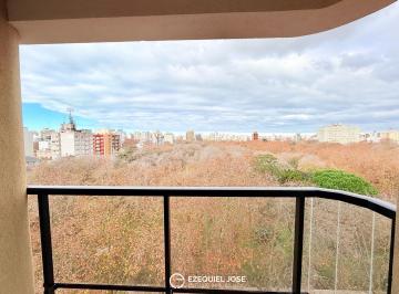 Departamento · 43m² · 2 Ambientes · Venta - Semipiso 2 Ambientes Premium | Vista Abierta a Plaza | Suite Amenities | Afianza V