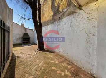 Terreno · 98m² · 3 Ambientes · 1 Cochera · Venta Terreno o Casa a Reciclar Plano Aprobado Para Planta Alta Olivos