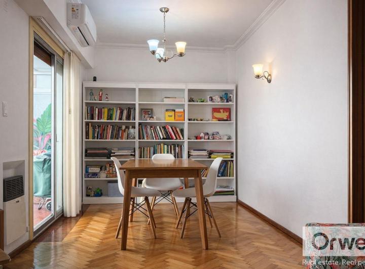 Departamento 3 Ambientes con Doble Balcón en Venta, Recoleta.