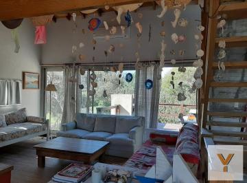 Casa · 120m² · 4 Ambientes · 1 Cochera · Casa en Venta - 3 Dorm. 3 Baños - Cochera - 1000 m² - Mar Azul