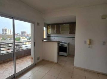 Departamento · 47m² · 2 Ambientes · 1 Cochera · Departamento 2 Ambientes C/cochera Cubierta y Balcon en Alquiler en Lanús Este
