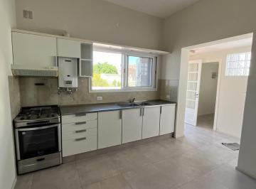 Casa · 80m² · 3 Ambientes · Casa en Rep. de La Sexta