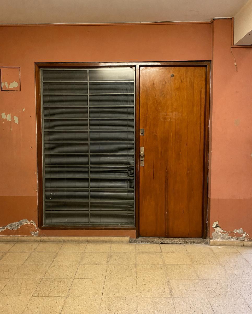 Av Colon al 400, Centro, Córdoba