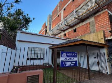 Casa de 4 ambientes, General San Martín · Casa de 4 Ambientes en Alquiler - Villa Ballester