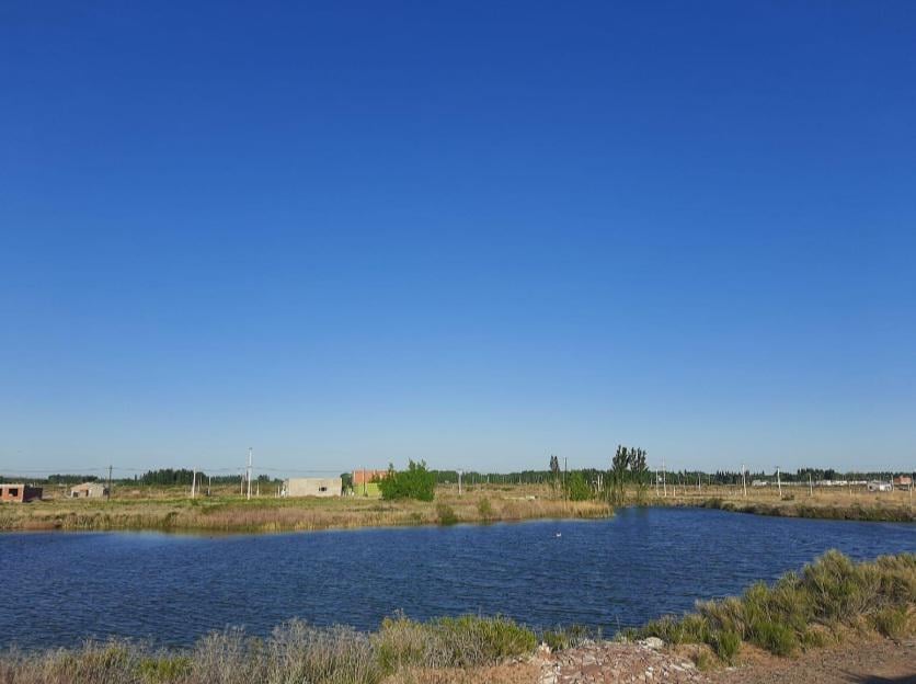 Lagunas DE Plottier,  Villa Ceferino, Neuquén