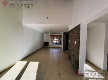 PH · 128m² · 5 Ambientes · 1 Cochera · Casa en Loteo Manso, Plottier.