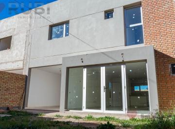 PH · 112m² · 4 Ambientes · 1 Cochera · Duplex en Venta Zona Paseo Costero Neuquén