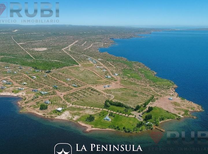 Terreno · 872m²