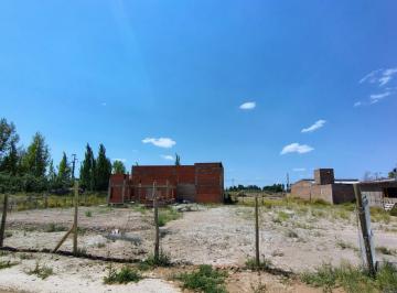 Terreno · 48m² · Terreno en Venta, Cipolletti, Santa Elena.