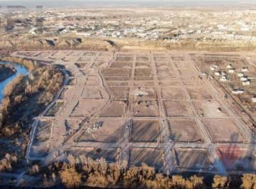 Terreno · 445m² · Primaterra Lote 12, Mza 68
