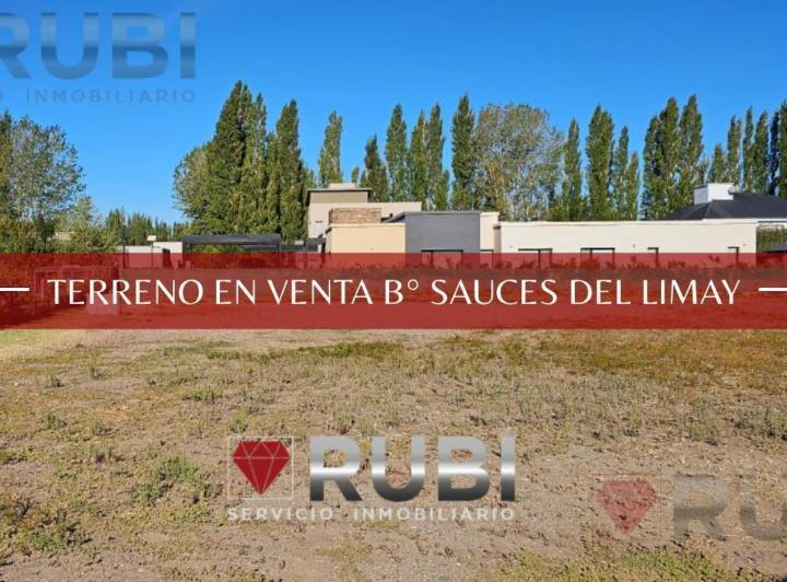 Terreno · 840m²