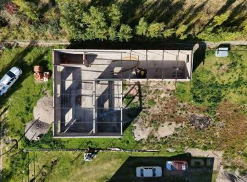 Casa · 230m² · 6 Ambientes · 1 Cochera · Casa en Venta en Fernández Oro, Rio Negro