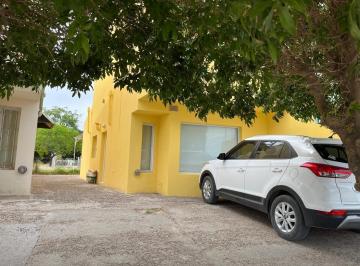 PH · 70m² · 3 Ambientes · 1 Cochera · PH en Balneario Las Grutas