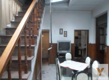 PH · 70m² · 3 Ambientes · PH en Venta - 2 Dorm. 1 Baño - Villa Lugano