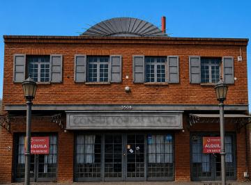 Local comercial de 4 ambientes, Córdoba · Propiedad Comercial en Alquiler – Av Rafael Nuñez 3808