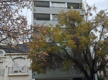 Departamento de 2 ambientes, La Plata · Departamento en Alquiler en Barrio Norte: 6 Entre 33 y 34