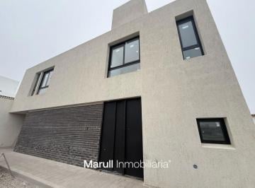 Casa · 360m² · 6 Ambientes · 2 Cocheras · Casa en Mansos del Sur
