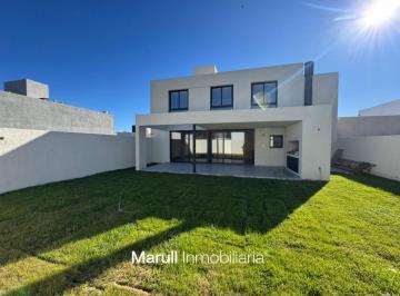 Casa · 360m² · 6 Ambientes · 2 Cocheras · Casa en Mansos del Sur