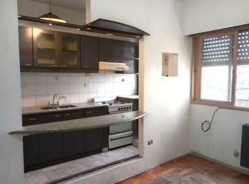Departamento · 31m² · 2 Ambientes · Venta Depto 2 Ambientes, Flores, Cerca del Subte
