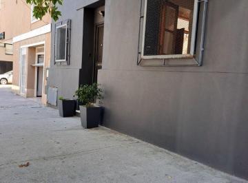 Casa de 4 ambientes, Parque Chas · Casa en Venta en Parque Chas! con Patio + Gran Terraza y Posibilidad de Ampliar