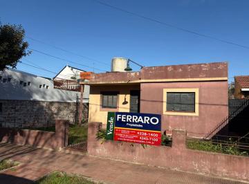 Casa de 3 ambientes, Almirante Brown · Casa a Reciclar en Alquiler