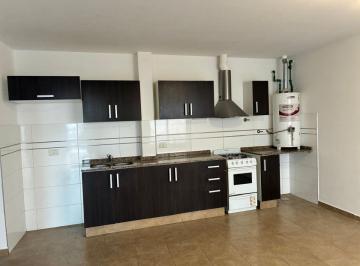 Departamento en Alquiler de 2 ambientes Barrio Centro Sud Oeste · Alquilo Dpto. 1 Dormitorio con Cochera - Godoy Cruz