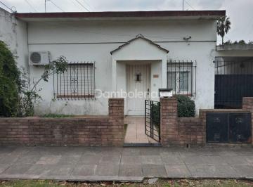 Casa · 126m² · 3 Ambientes · Casa en Venta en Moreno