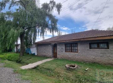 Casa · 77m² · 3 Ambientes · Retasada! Casa en Venta a m de Colectora Oeste Ramal Pilar, del Viso. Pilar.