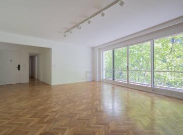 Departamento · 171m² · 6 Ambientes · 1 Cochera · Av Pueyrredón y Levene