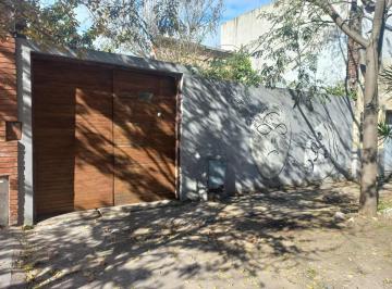 Casa · 150m² · 3 Ambientes · Casa en Venta C/ Galpon a Una Cuadra de Mitre