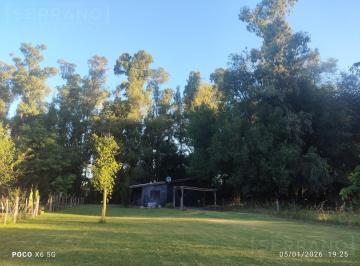 Casa · 70m² · 4 Ambientes · 2 Cocheras · Hermosa Casa de Campo en Monte Hoffmann. Apta Crédito.
